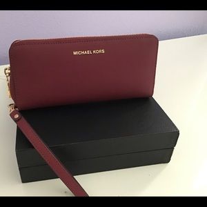 Michael Kors wallet
